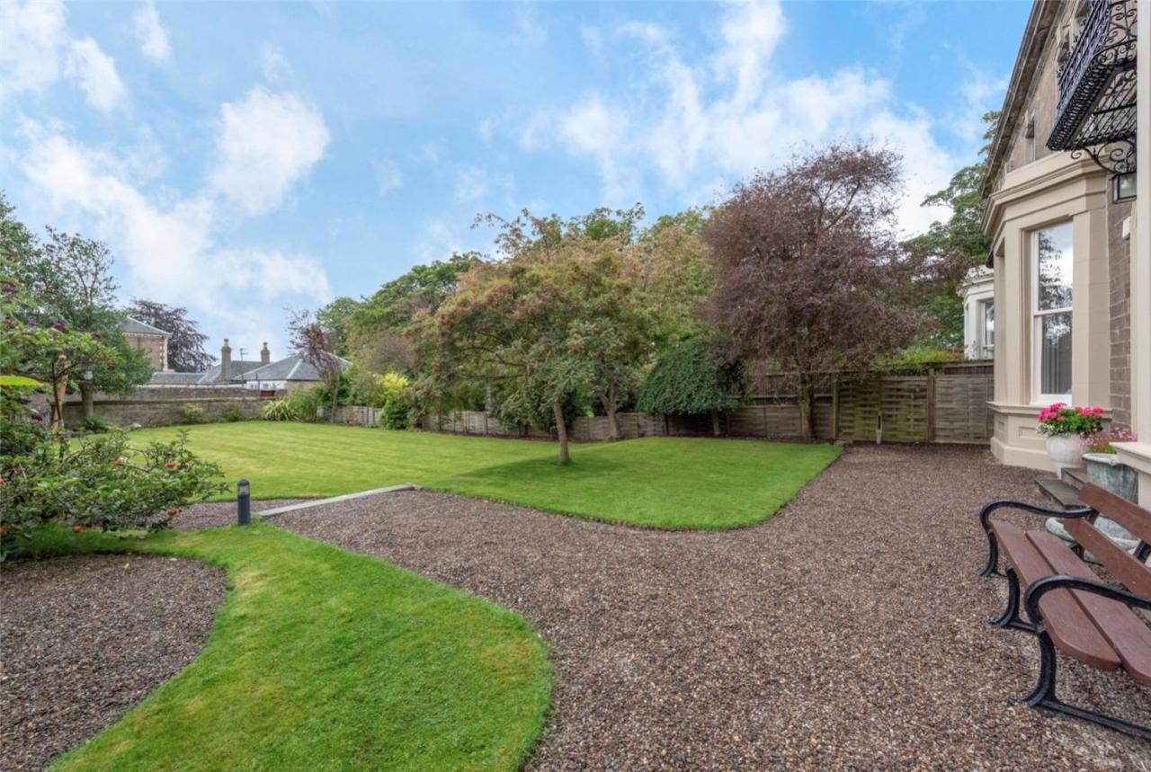 Milton Bank Mansion Garden Apartment Broughty Ferry Exterior photo